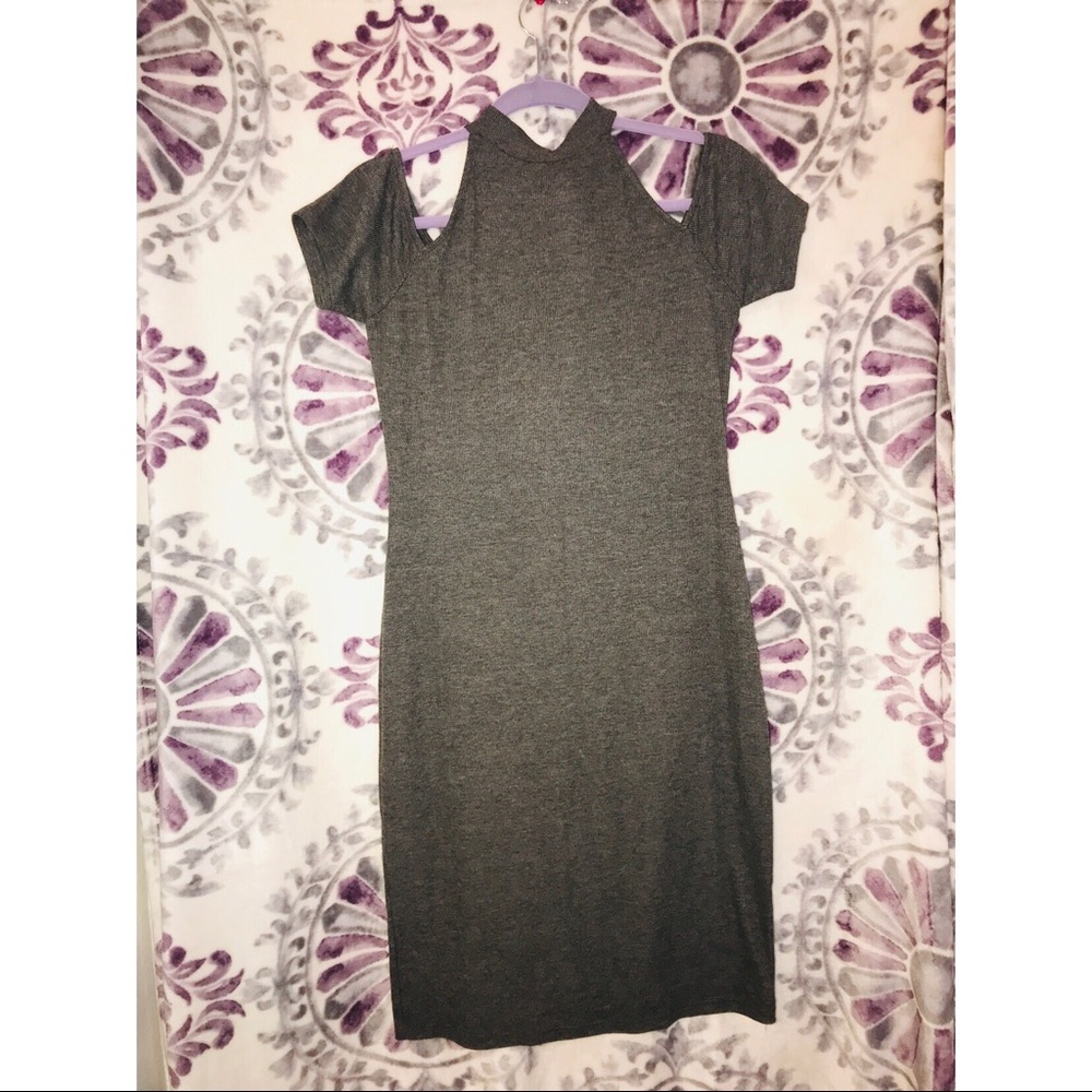 Cute dress cut out shoulders